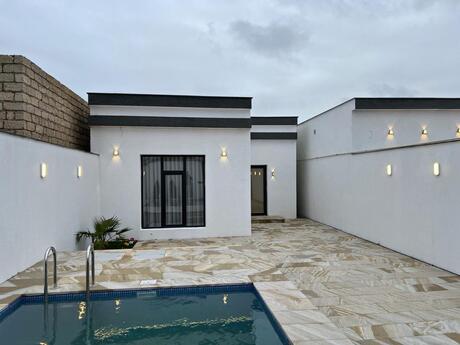 3 otaqlı həyət evi/bağ evi - Şüvəlan q. - 110 m²