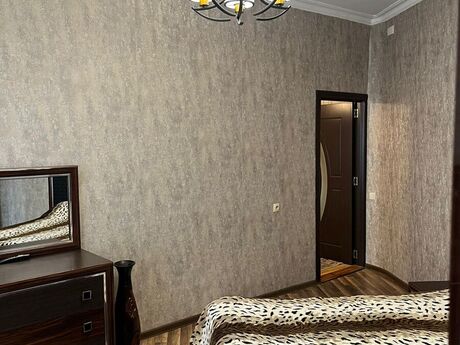 3 otaqlı köhnə tikili - Xətai r. - 80 m²