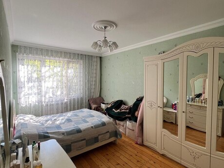 3 otaqlı köhnə tikili - Gənclik m. - 70 m²