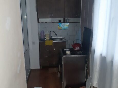 2 otaqlı köhnə tikili - Əhmədli m. - 50 m²