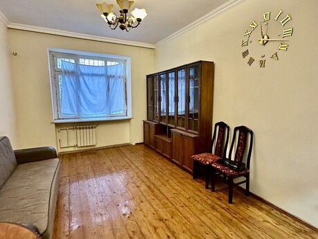 2 otaqlı köhnə tikili - Koroğlu m. - 60 m²