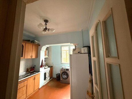 3 otaqlı köhnə tikili - Nəriman Nərimanov m. - 80 m²