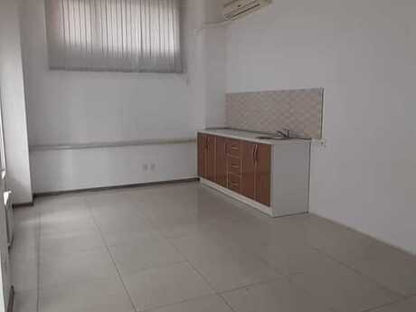 Obyekt - Xalqlar Dostluğu m. - 150 m²