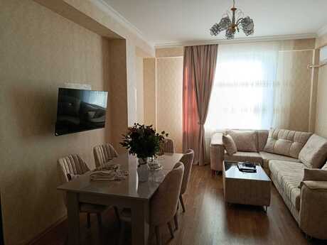 Объявление №6089633 - Баку, Бинагадинский р., 3-комн., 100 м², 5/7 этаж