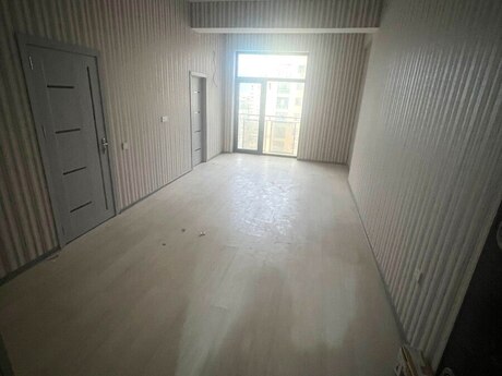 2-комн. новостройка - м. 28 мая - 51 м²