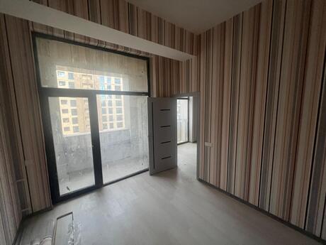 2-комн. новостройка - м. 28 мая - 51 м²
