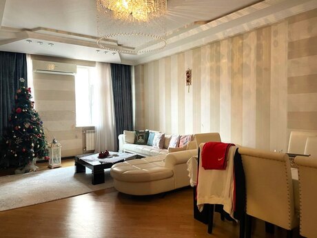 Elan №6089676 - Bakı, Şah İsmayıl Xətai m., 3 otaqlı, 135 m², 9/17 mərtəbə