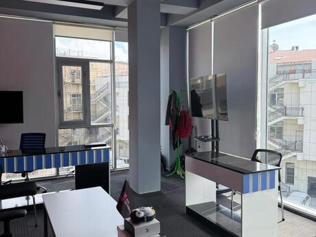 1 otaqlı ofis - Nəriman Nərimanov m. - 30 m²
