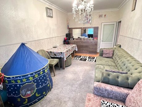 3 otaqlı köhnə tikili - Həzi Aslanov m. - 90 m²