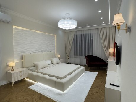 4 otaqlı yeni tikili - Nəsimi r. - 206 m²