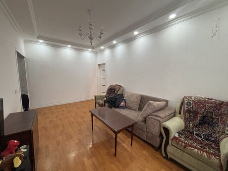2-комн. вторичка - Ясамальский р. - 65 м²