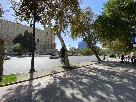 2 otaqlı köhnə tikili - 28 May m. - 68 m²
