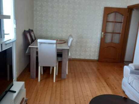 2 otaqlı köhnə tikili - Əhmədli m. - 50 m²