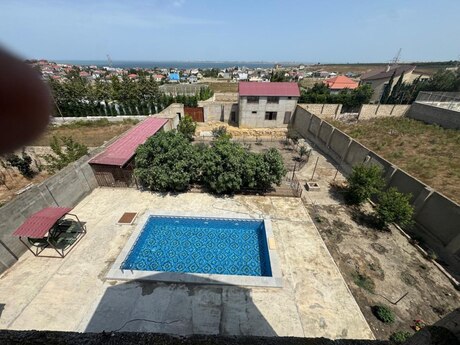 11 otaqlı həyət evi/bağ evi - Dübəndi q. - 433 m²