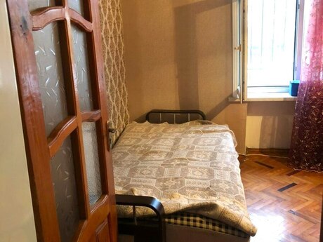 1 otaqlı köhnə tikili - Nəriman Nərimanov m. - 38 m²