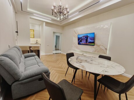 3 otaqlı yeni tikili - Ağ şəhər q. - 115 m²