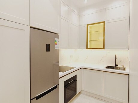 3 otaqlı yeni tikili - Ağ şəhər q. - 115 m²