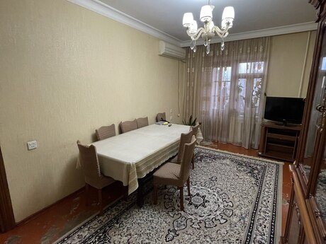 4 otaqlı köhnə tikili - Azadlıq Prospekti m. - 100 m²
