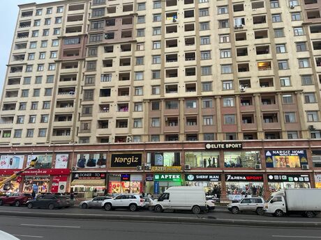 Obyekt - İnşaatçılar m. - 90 m²