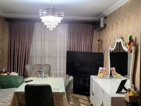 3 otaqlı köhnə tikili - Neftçilər m. - 75 m²