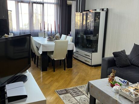 3 otaqlı köhnə tikili - Memar Əcəmi m. - 90 m²