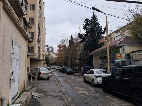 Obyekt - Azadlıq Prospekti m. - 45 m²