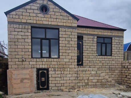 3 otaqlı həyət evi/bağ evi - Hökməli q. - 98 m²