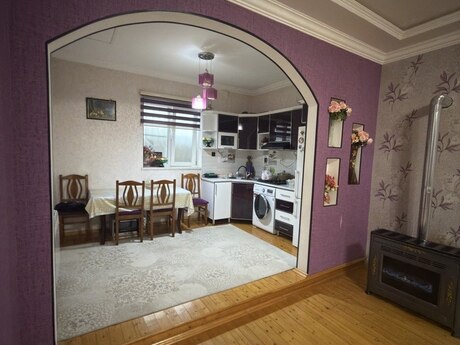 3 otaqlı həyət evi/bağ evi - Yeni Suraxanı q. - 120 m²