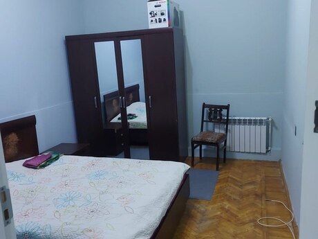 2 otaqlı köhnə tikili - Nizami m. - 55 m²