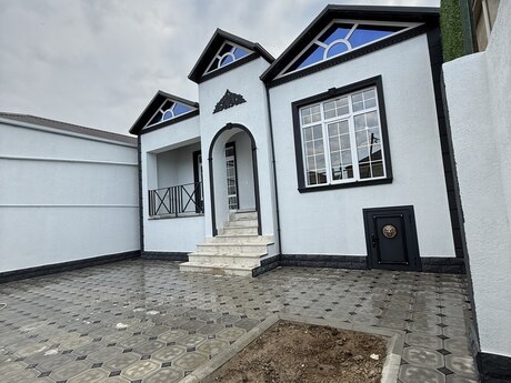 4 otaqlı həyət evi, 120 m², Zabrat: 125 000 ₼ 5