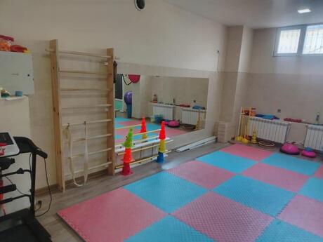 Obyekt - Xalqlar Dostluğu m. - 160 m²