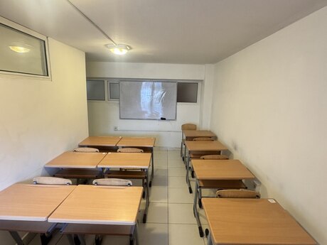 Obyekt - Xalqlar Dostluğu m. - 200 m²