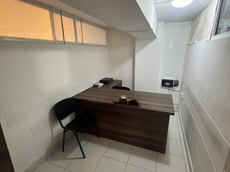 Obyekt - Xalqlar Dostluğu m. - 200 m²