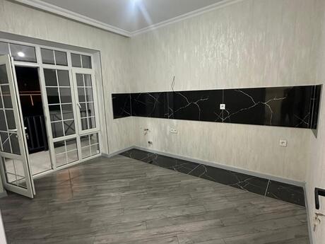 4 otaqlı həyət evi/bağ evi - Zabrat q. - 125 m²