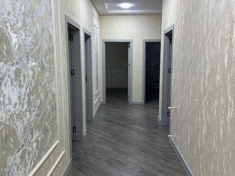 4 otaqlı həyət evi/bağ evi - Zabrat q. - 125 m²