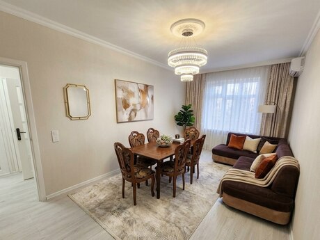 2 otaqlı köhnə tikili - Yeni Günəşli q. - 65 m²