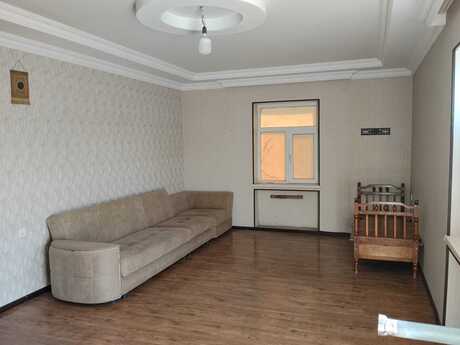 4 otaqlı həyət evi/bağ evi - Buzovna q. - 120 m²