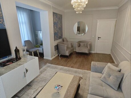 2 otaqlı köhnə tikili - Biləcəri q. - 65 m²