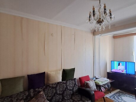 2 otaqlı köhnə tikili - Həzi Aslanov m. - 60 m²