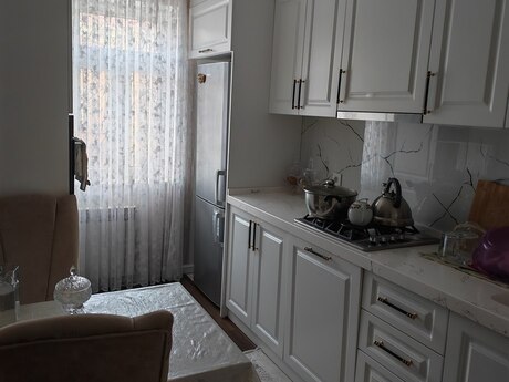 4 otaqlı köhnə tikili - Sumqayıt - 90 m²