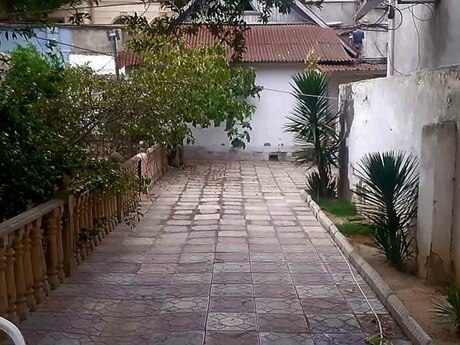 4 otaqlı həyət evi/bağ evi - Biləcəri q. - 100 m²