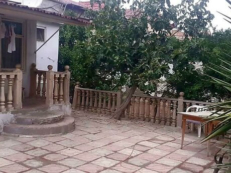 4 otaqlı həyət evi/bağ evi - Biləcəri q. - 100 m²
