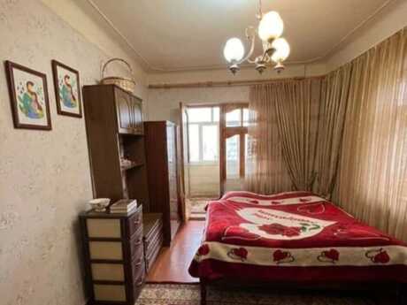 2 otaqlı köhnə tikili - Yeni Günəşli q. - 65 m²