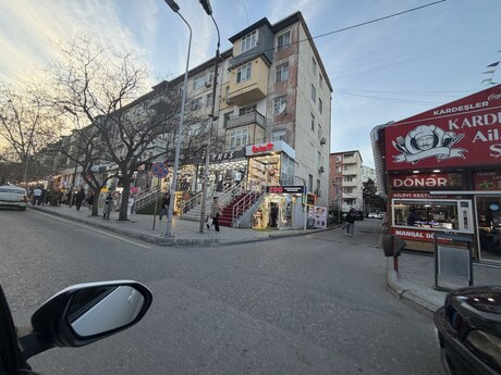 2 otaqlı köhnə tikili - Memar Əcəmi m. - 65 m²