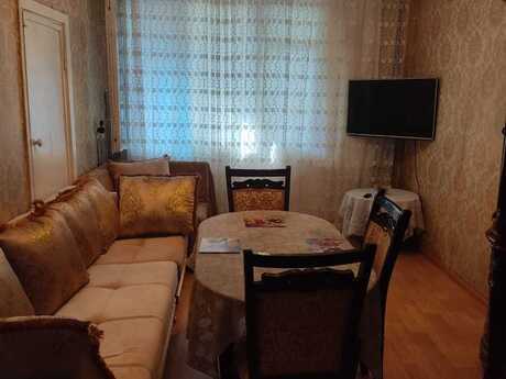 2 otaqlı köhnə tikili - Memar Əcəmi m. - 50 m²