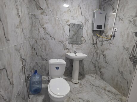 2 otaqlı köhnə tikili - Bakıxanov q. - 45 m²