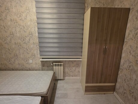 2 otaqlı köhnə tikili - Bakıxanov q. - 45 m²