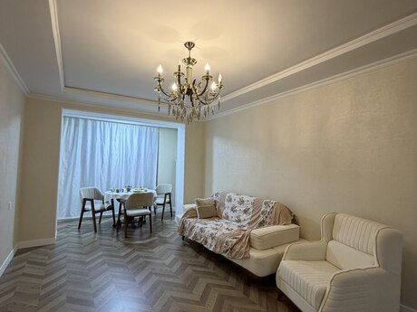 Elan №6089990 - Bakı, Bakıxanov q., 3 otaqlı, 90 m², 5/5 mərtəbə