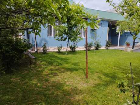 3 otaqlı həyət evi/bağ evi - Qəbələ - 75 m²