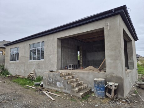 3 otaqlı həyət evi/bağ evi - Quba - 136 m²